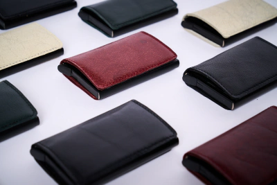 Overview - Card holders (Foto: Christian Hasselbusch)